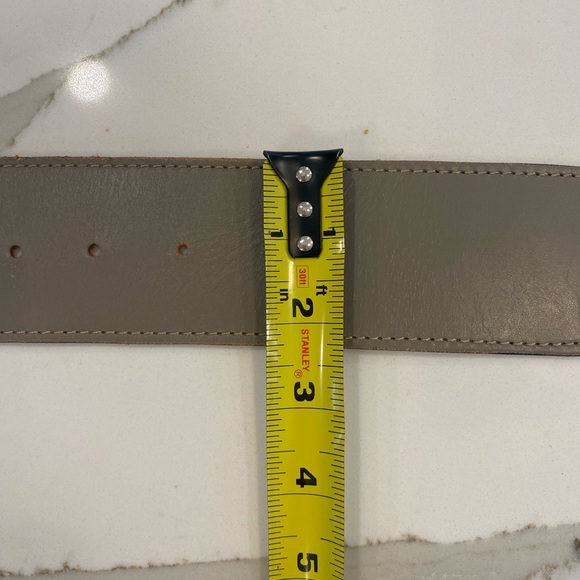 Divine Knits Gray Leather and Silver/Black Metal Buckle and Accents.  L/XL - Picture 6 of 7